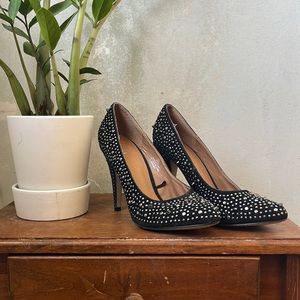 Sexy studded faux suede stiletto